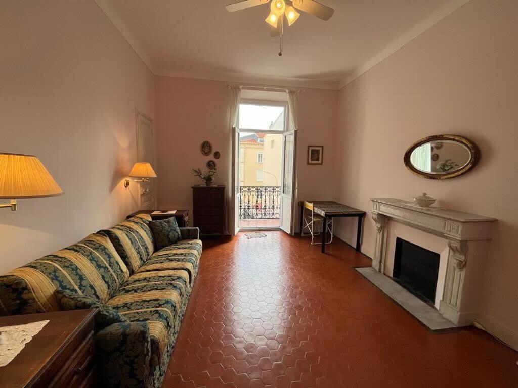 A005 Spacious And Bright Close To Croisette * Cannes